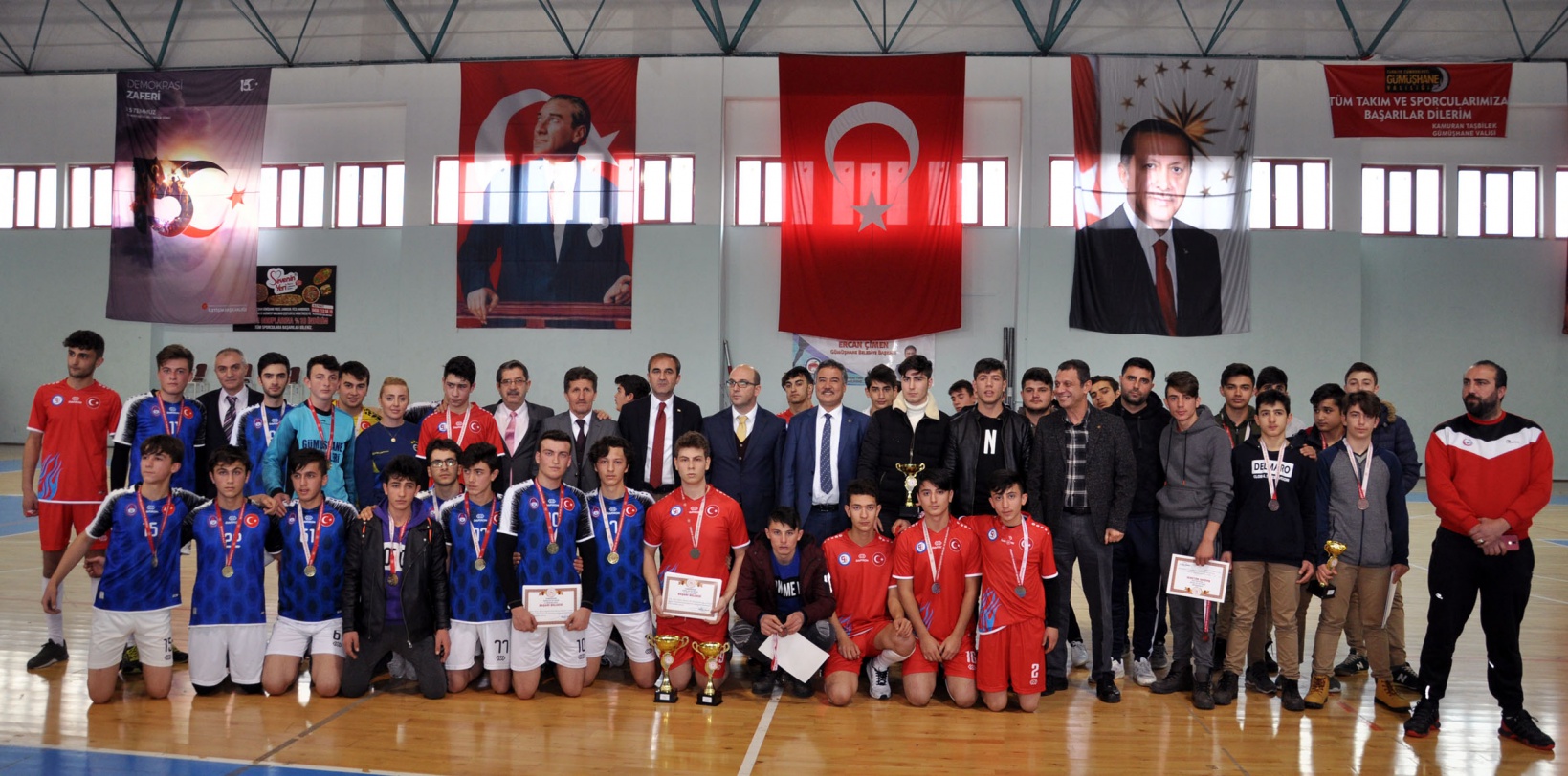 Okullar arası genç erkekler hentbol turnuvası sona erdi 6