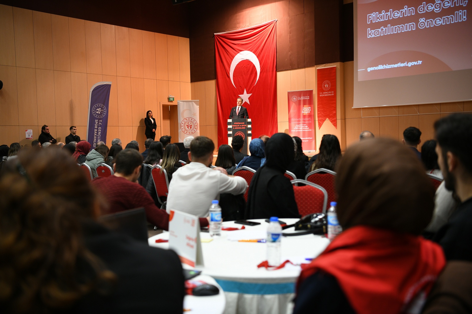 Gümüşhane’de Gençlik Politika Belgesi Çalıştayı gerçekleştirildi  2