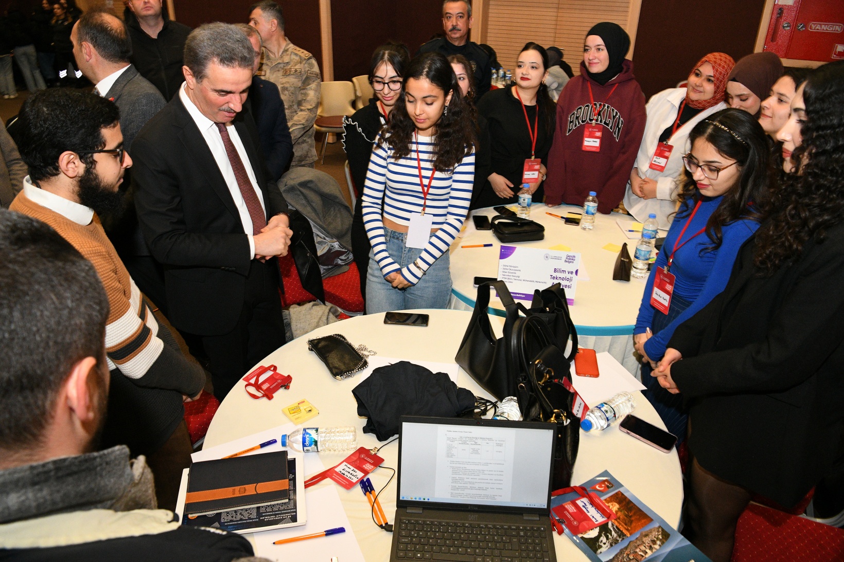 Gümüşhane’de Gençlik Politika Belgesi Çalıştayı gerçekleştirildi  12