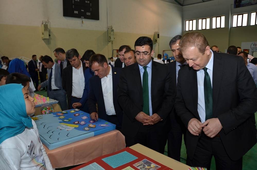 Gümüşhane İmam Hatip Ortaokulu’ndan TÜBİTAK Bilim Fuarı 17