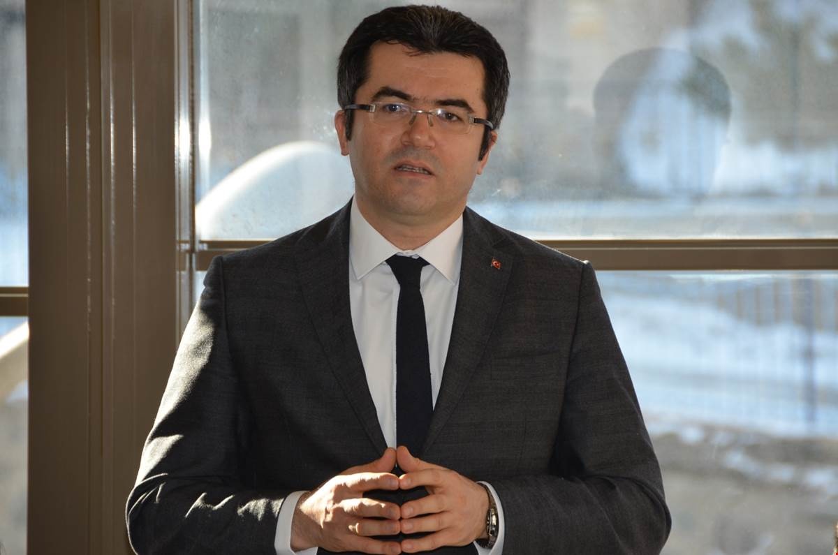 Gümüşhane protokolü sevgi ve umut evlerinde barınan çocuklarla buluştu 7