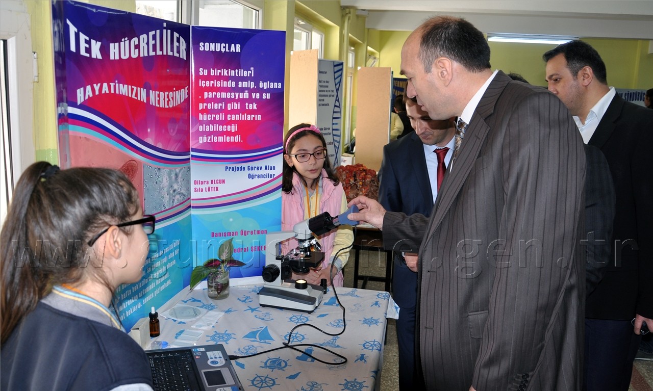 Atatürk Ortaokulunda TUBİTAK Bilim Fuarı Açıldı 4