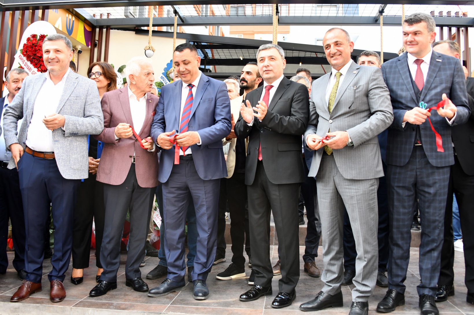 Gümüş Otel'e görkemli açılış 25