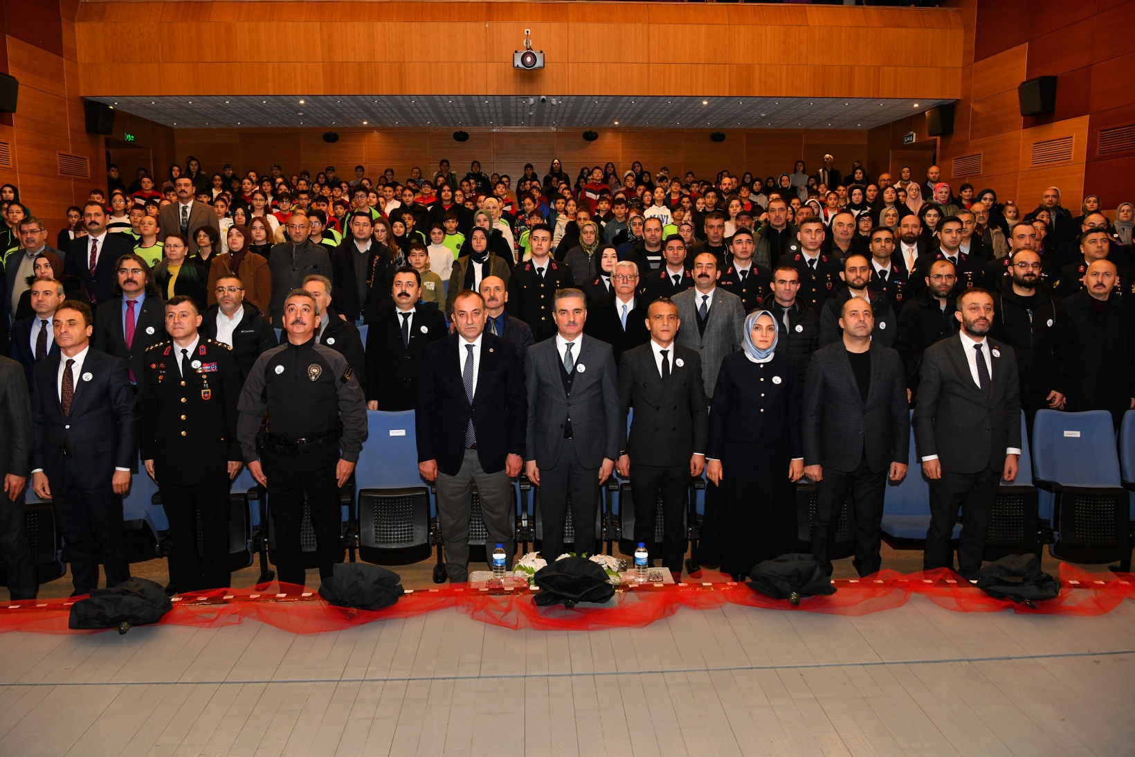 Milli Şair Mehmet Akif Ersoy Gümüşhane’de anıldı 26