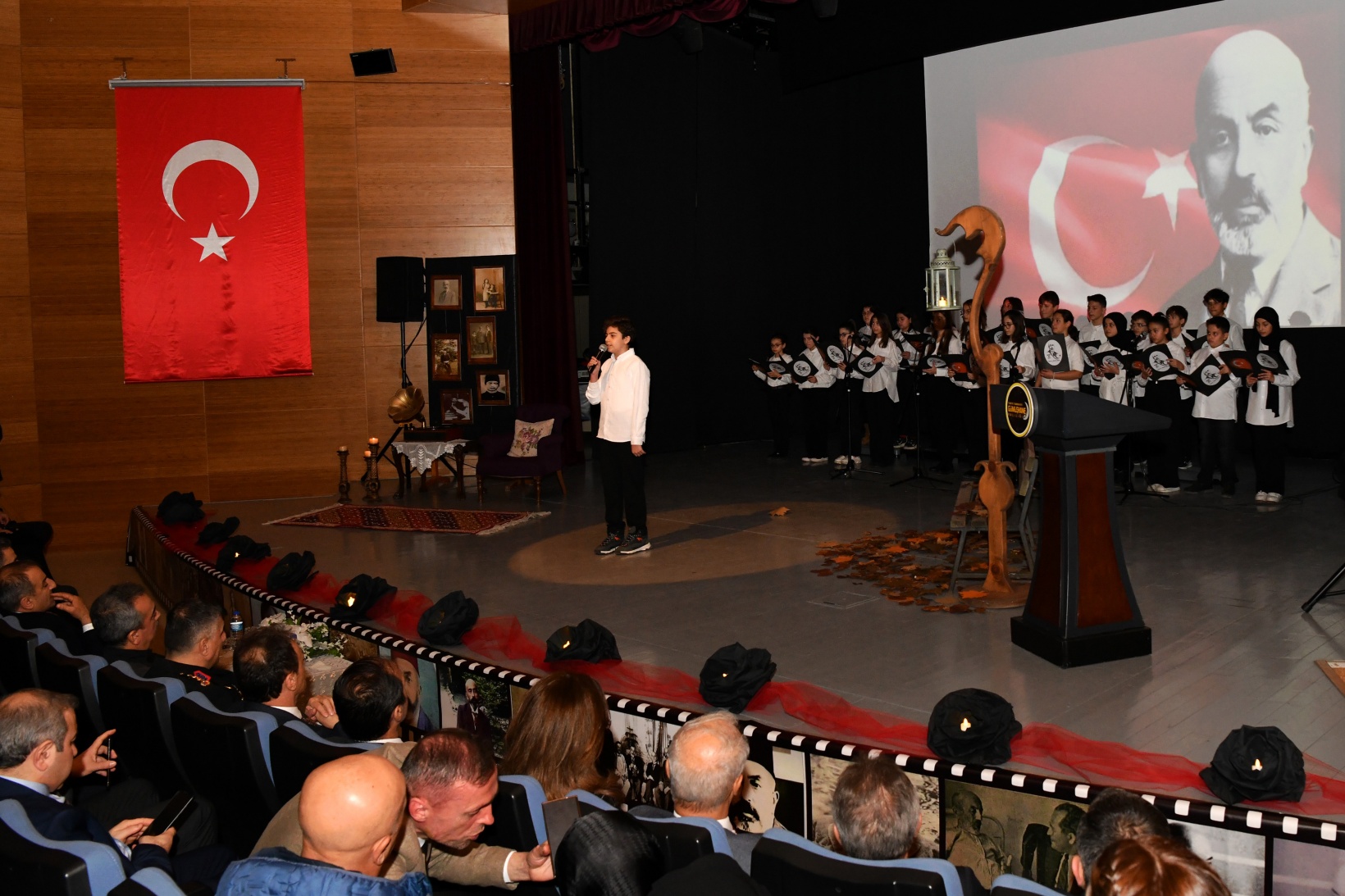 Milli Şair Mehmet Akif Ersoy Gümüşhane’de anıldı 31