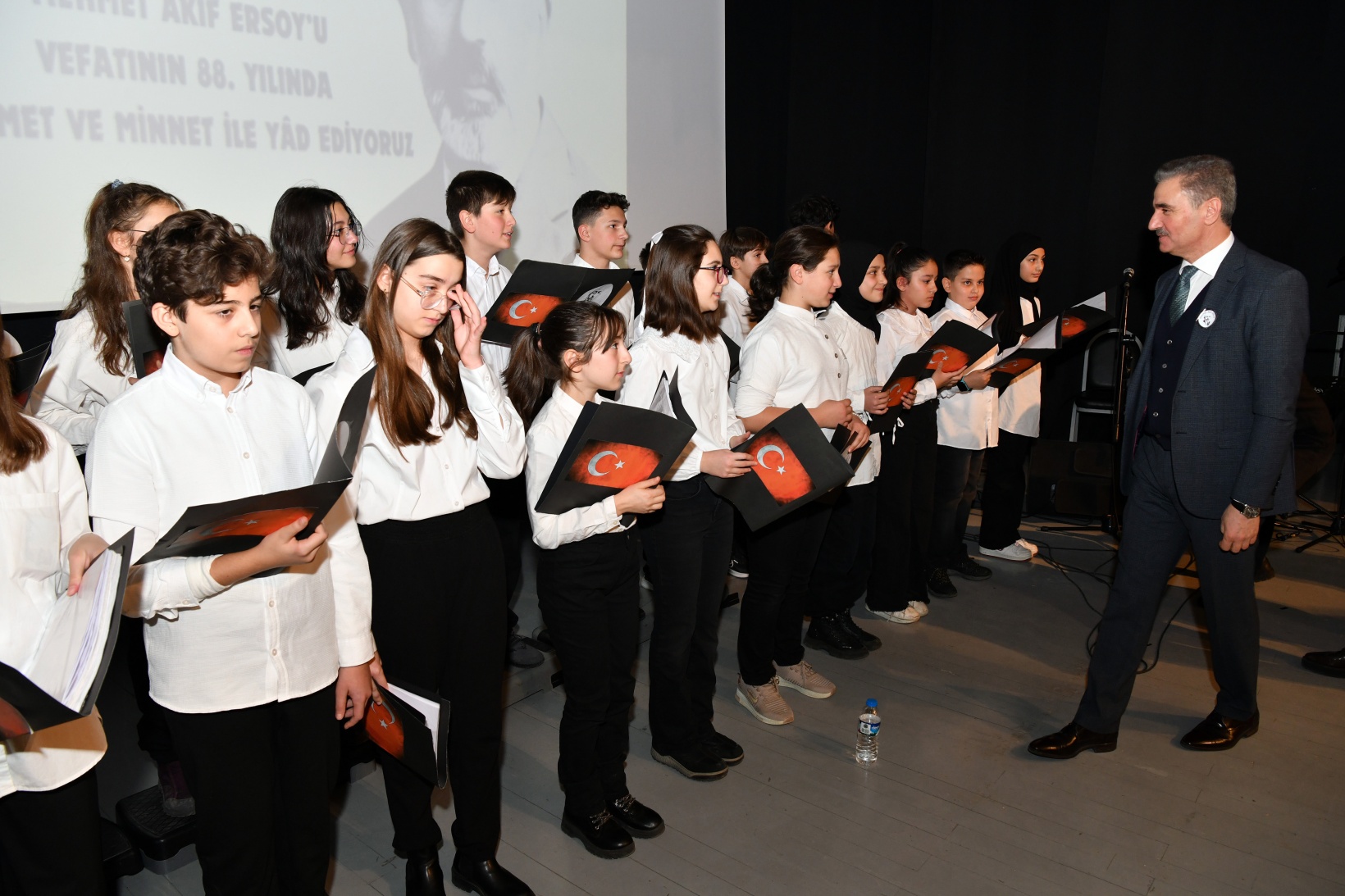 Milli Şair Mehmet Akif Ersoy Gümüşhane’de anıldı 27