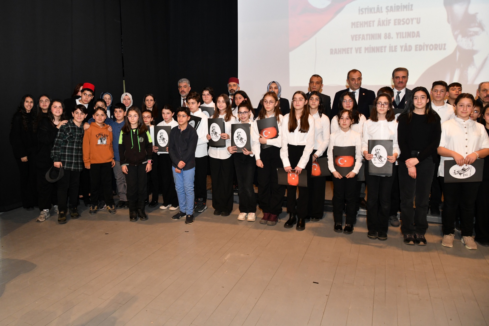 Milli Şair Mehmet Akif Ersoy Gümüşhane’de anıldı 21