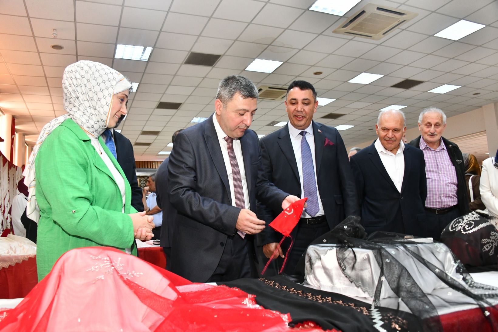 Halk Eğitimi Merkezinde bir yıllık emekler görücüye çıktı 36