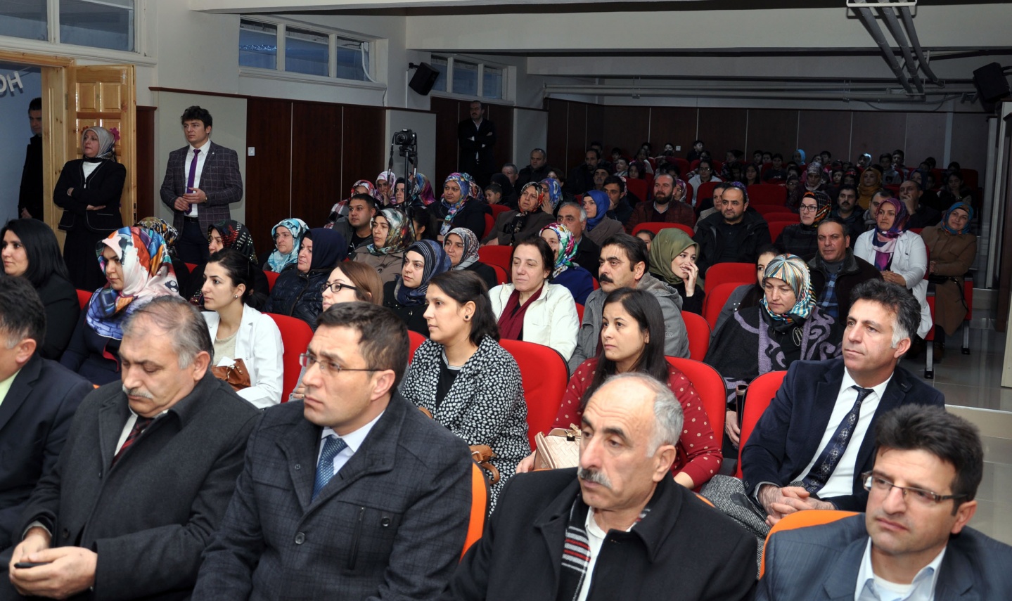 Dumlupınar İlkokulundan dönem sonu programı 7