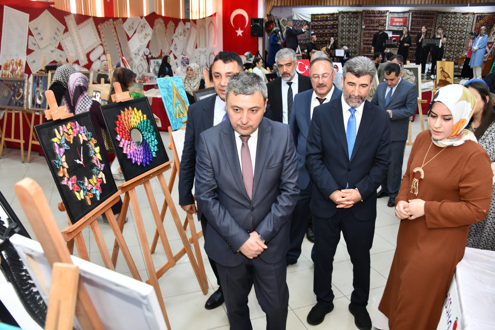 Halk Eğitimi Merkezinde bir yıllık emekler görücüye çıktı 49