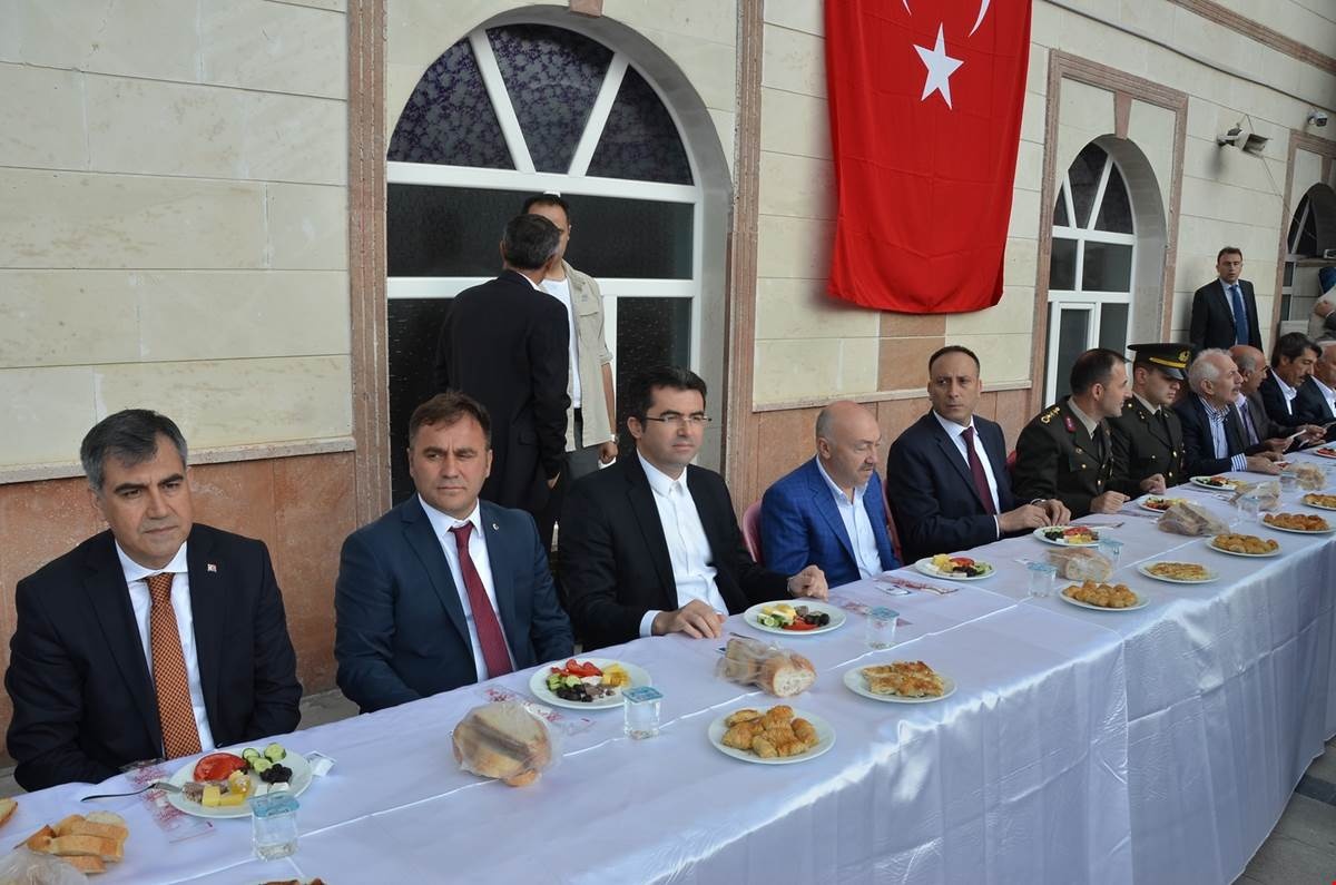 Gümüşhane’de bayramlaşma töreni 16