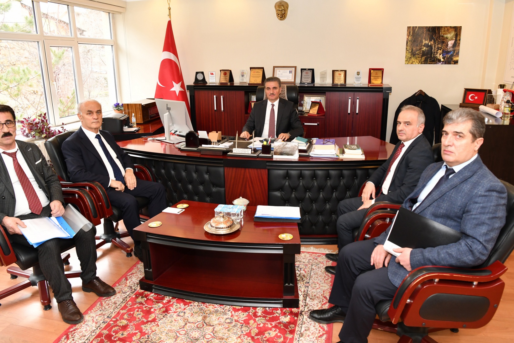 Vali Baruş, İl Özel İdaresi’nde 2025 projelerini değerlendirdi 9