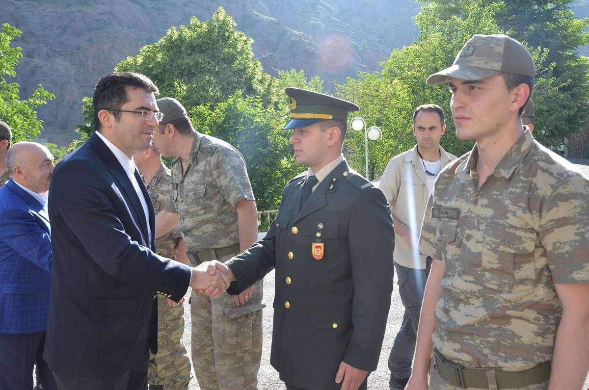 Gümüşhane’de bayramlaşma töreni 26