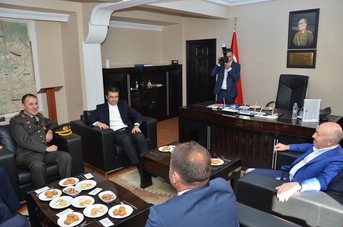 Gümüşhane’de bayramlaşma töreni 38