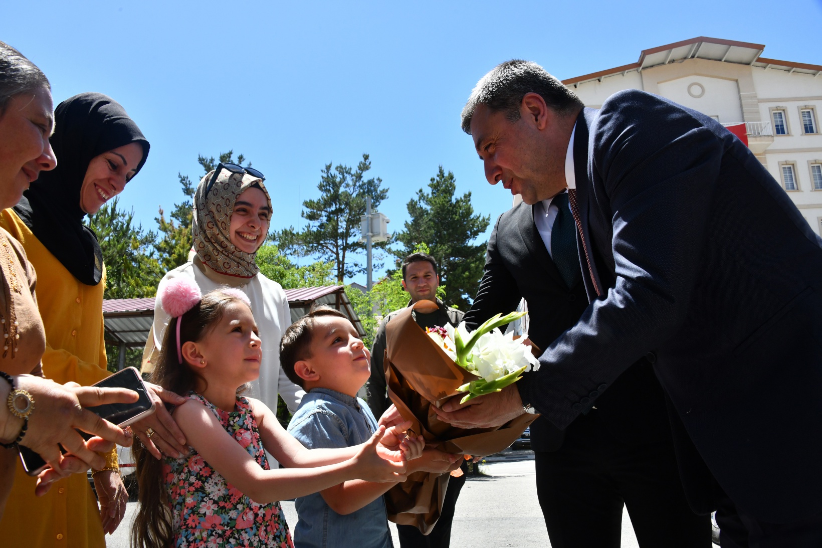 Vali Tanrısever Şiran ilçesinde incelemelerde bulundu 21