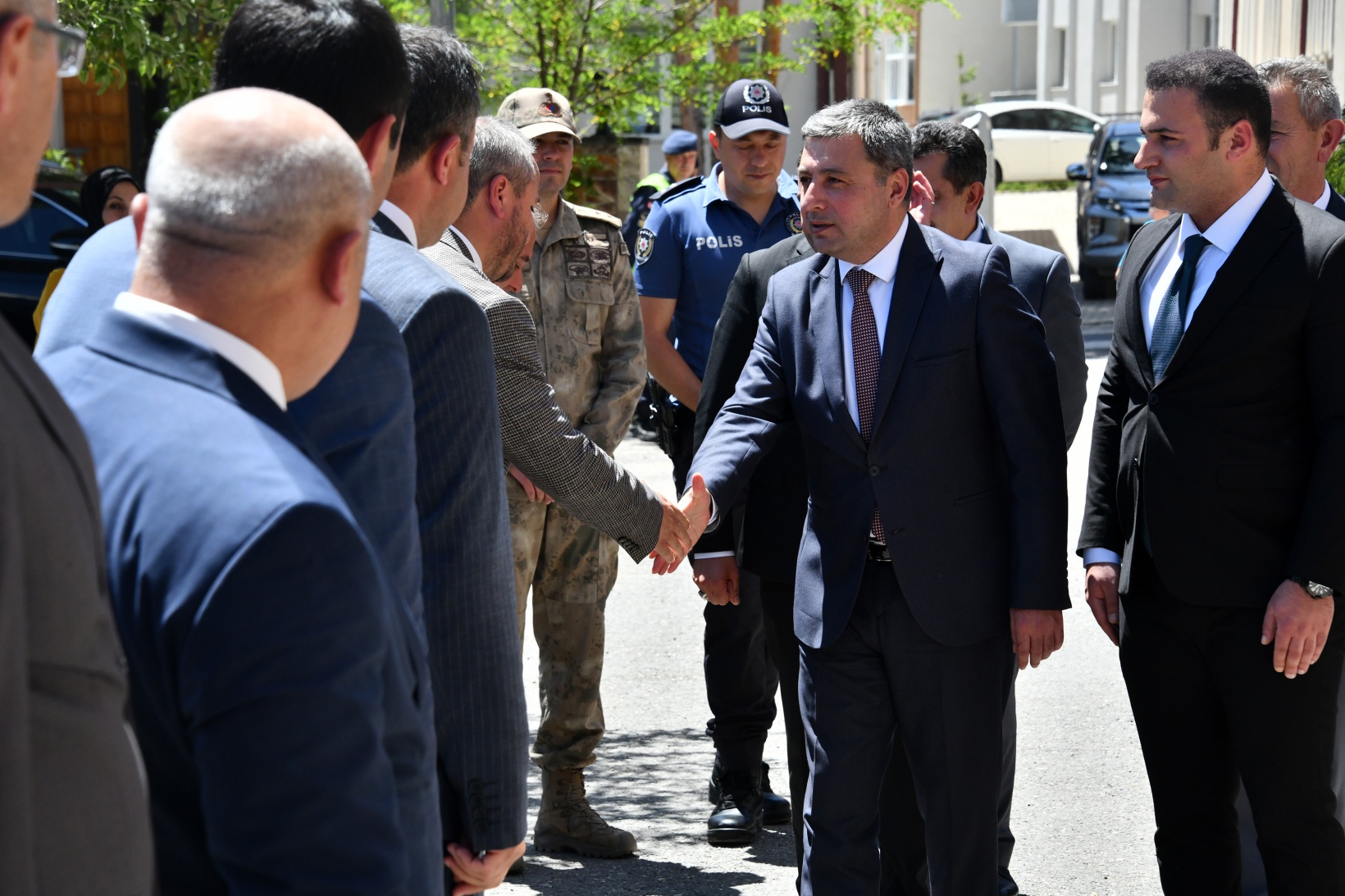 Vali Tanrısever Şiran ilçesinde incelemelerde bulundu 14