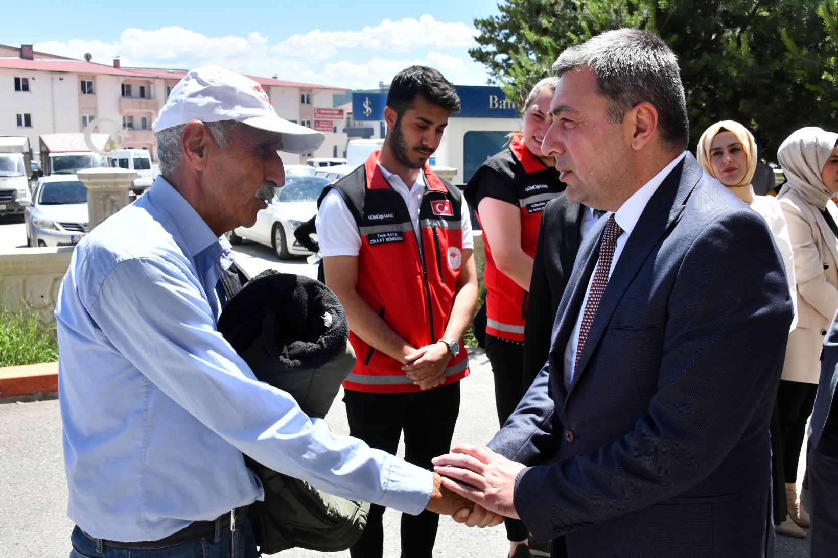 Vali Tanrısever Şiran ilçesinde incelemelerde bulundu 43