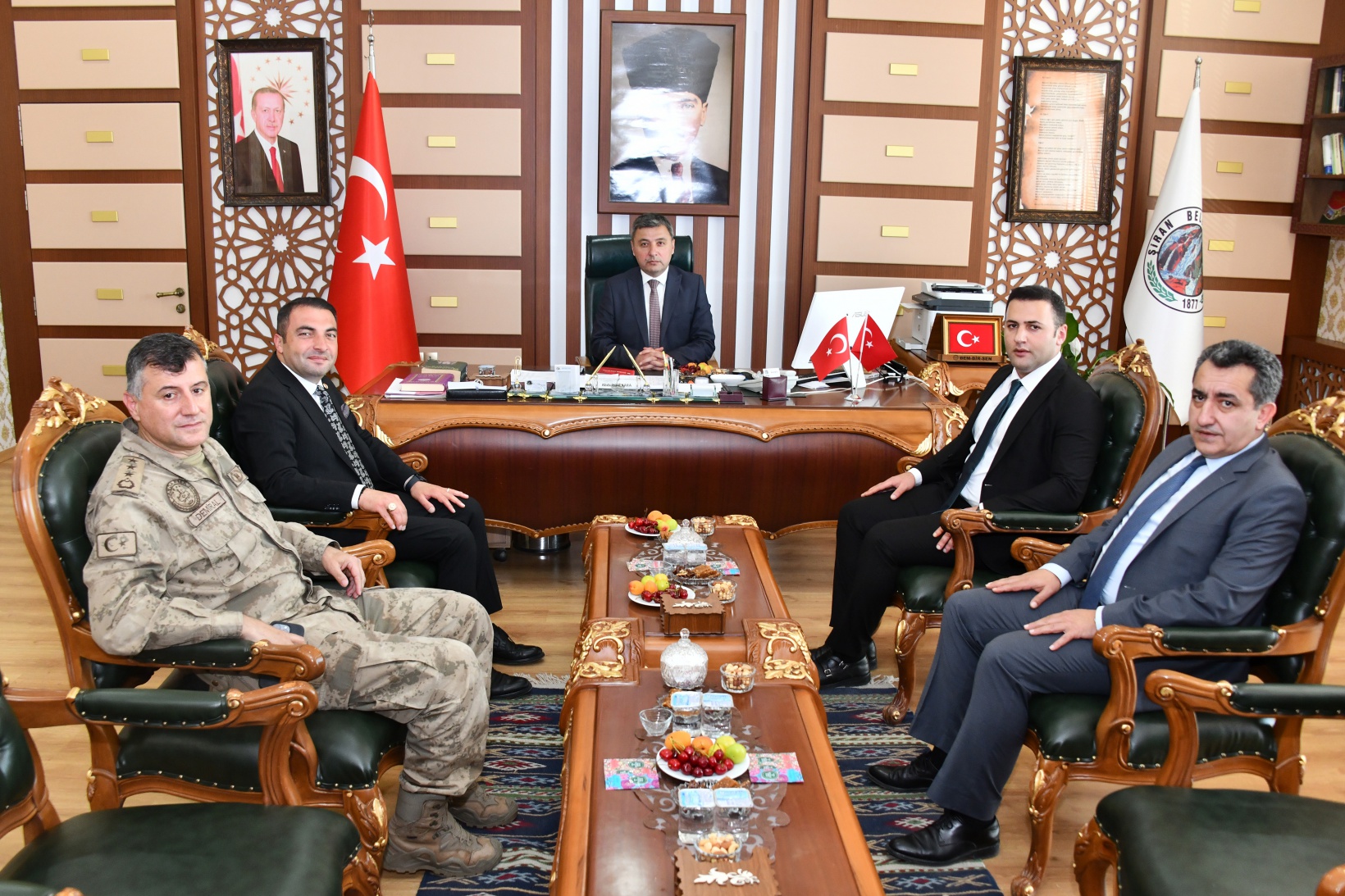 Vali Tanrısever Şiran ilçesinde incelemelerde bulundu 24