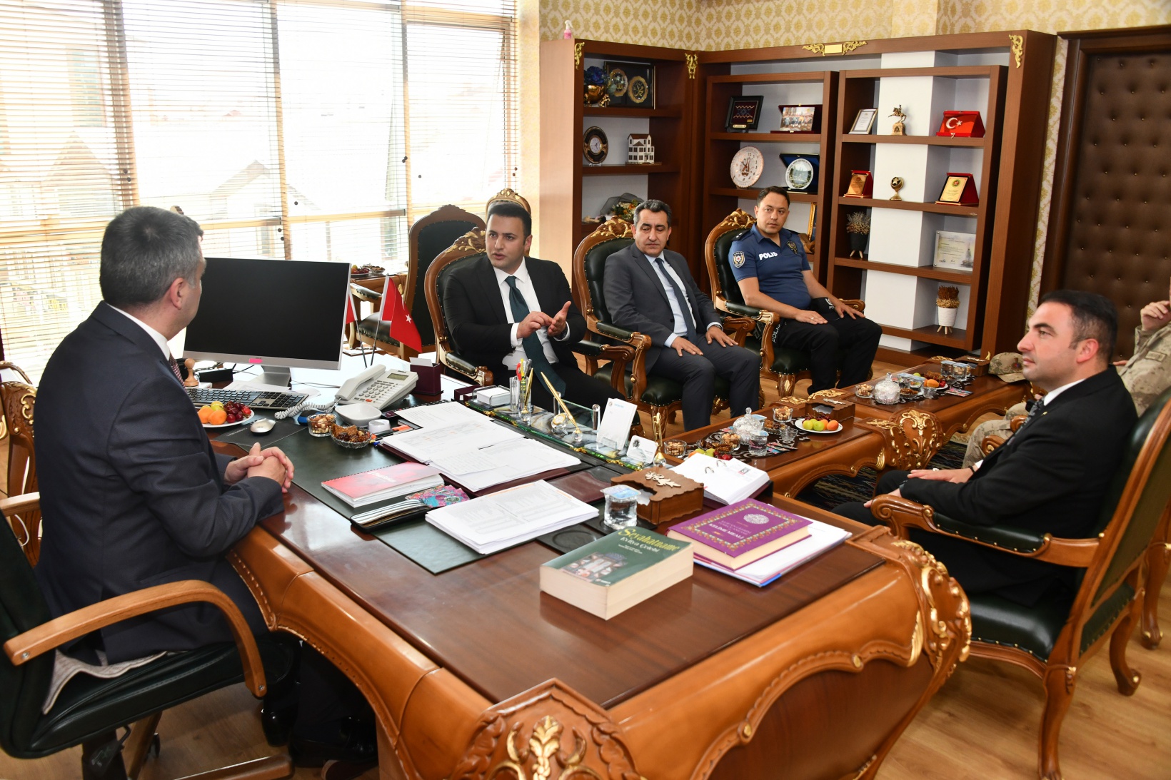 Vali Tanrısever Şiran ilçesinde incelemelerde bulundu 17