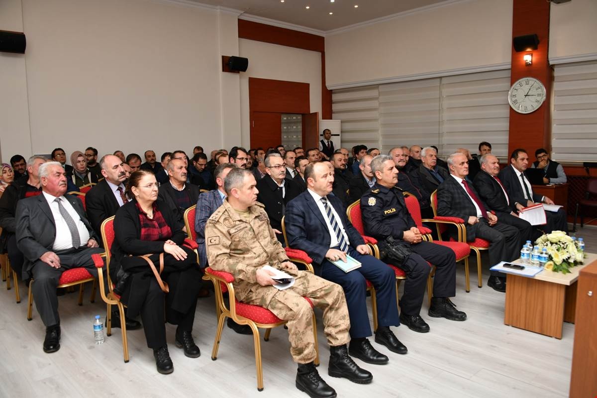 Gümüşhane’de okul ve kent güvenlik yönetim sistemi toplantısı yapıldı 2