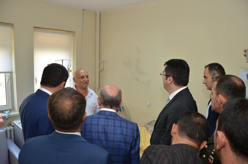 Gümüşhane’de Bayramlaşma töreni ilklerle gerçekleştirildi 25