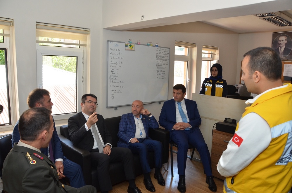 Gümüşhane’de Bayramlaşma töreni ilklerle gerçekleştirildi 19