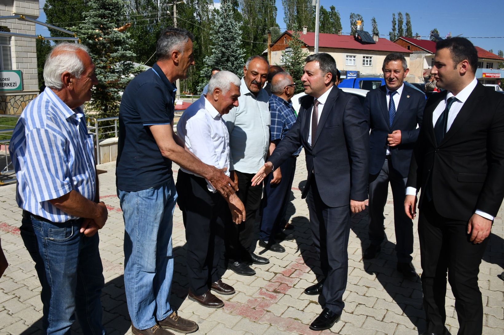 Vali Tanrısever Şiran ilçesinde incelemelerde bulundu 25