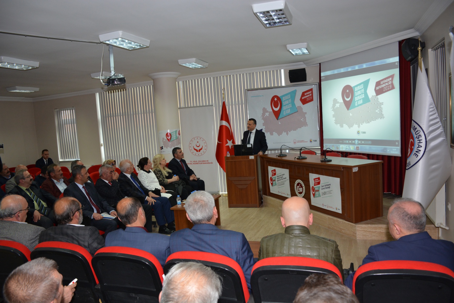 Gümüşhane’de ‘İstihdam Seferberliği’ bilgilendirme toplantısı  12