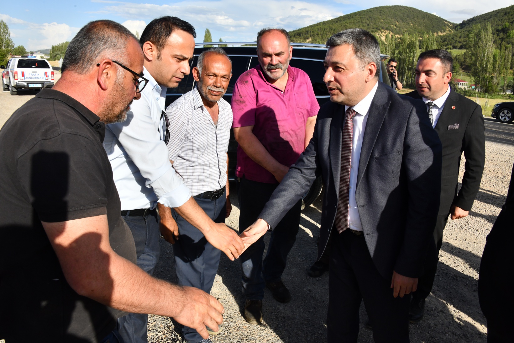 Vali Tanrısever Şiran ilçesinde incelemelerde bulundu 32