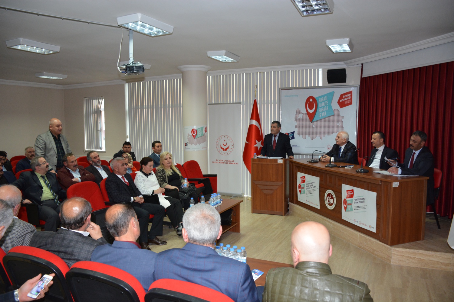 Gümüşhane’de ‘İstihdam Seferberliği’ bilgilendirme toplantısı  10