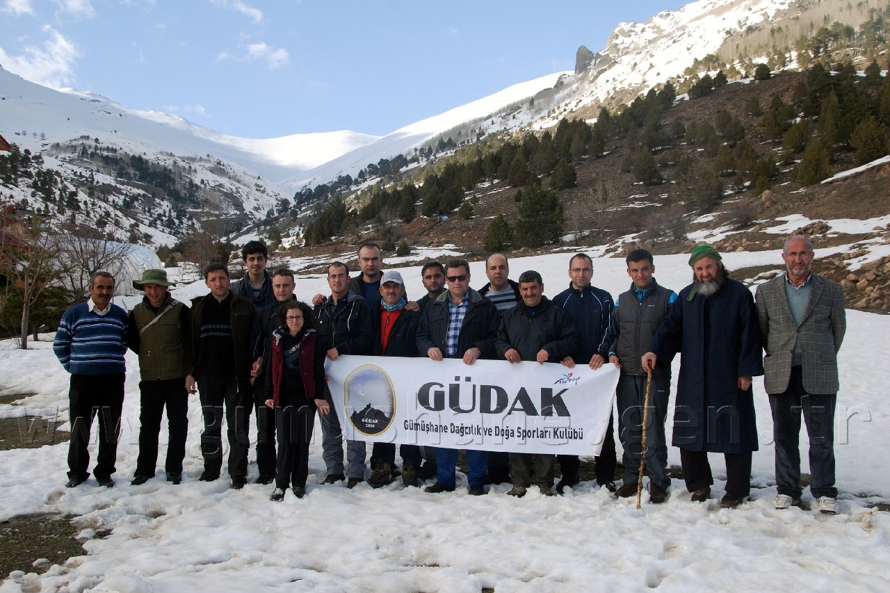 Gümüşhaneli Dağcılar Şiran'da 4