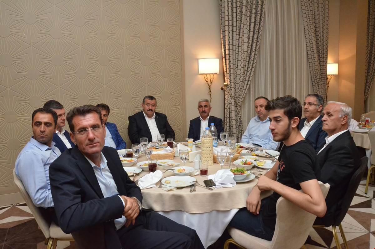 Albay Danışan’a veda yemeği 9