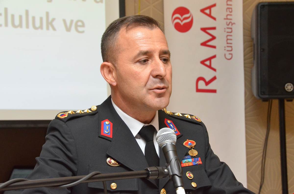 Albay Danışan’a veda yemeği 12