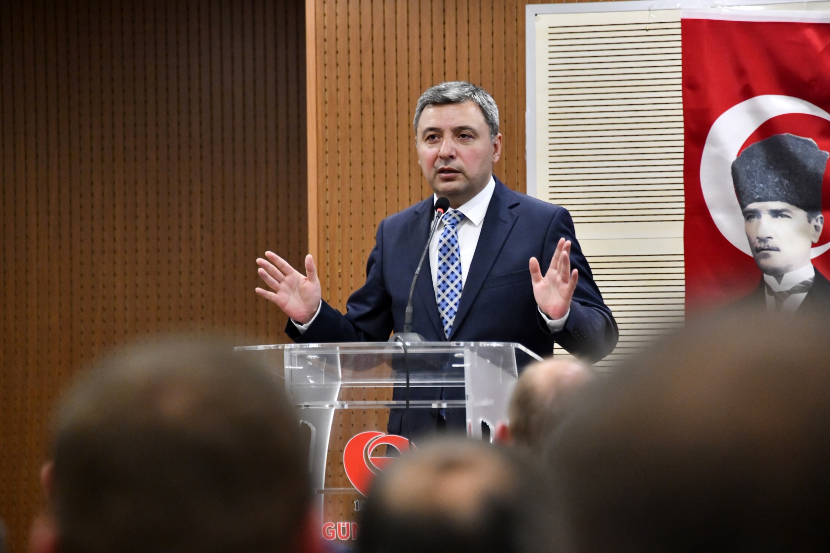 Kent Konseyinde 2.Rüstem Demirağ dönemi başladı 16