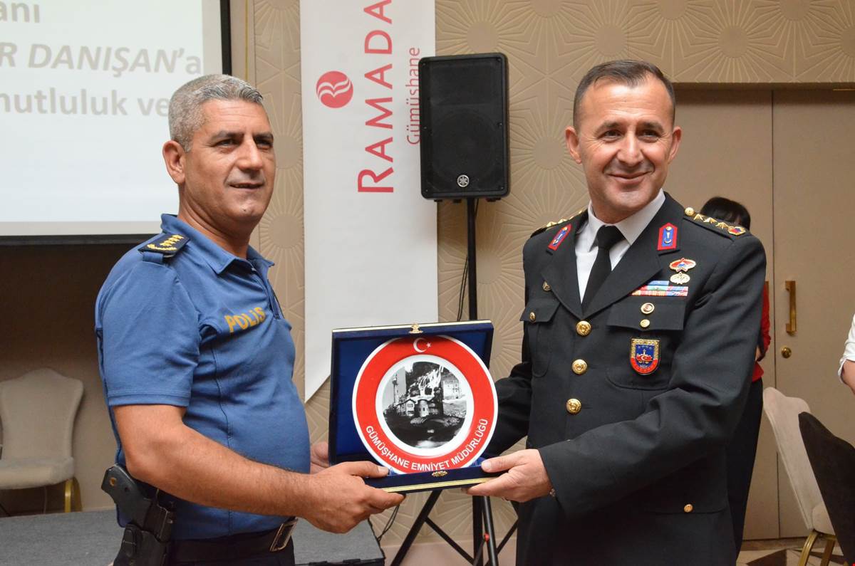 Albay Danışan’a veda yemeği 11