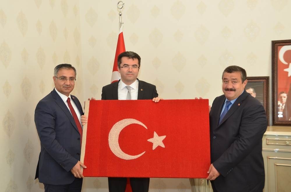 Vali Memiş, Kelkit’te tarımsal tesisleri inceledi 16