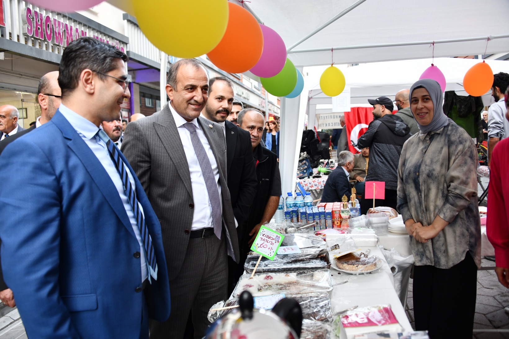 Gümüşhane'de 27. Kuşburnu Festivali başladı   41