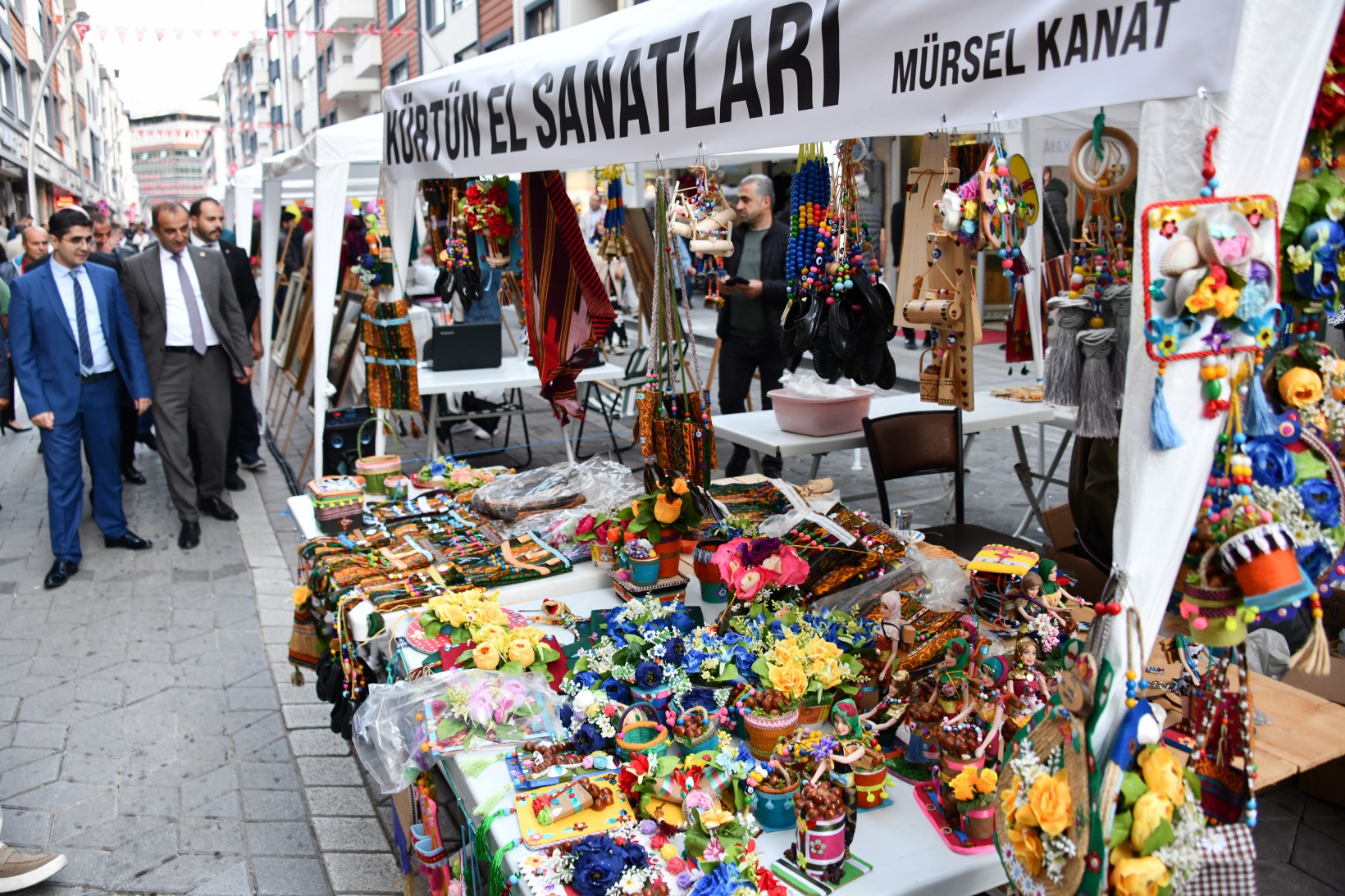 Gümüşhane'de 27. Kuşburnu Festivali başladı   37