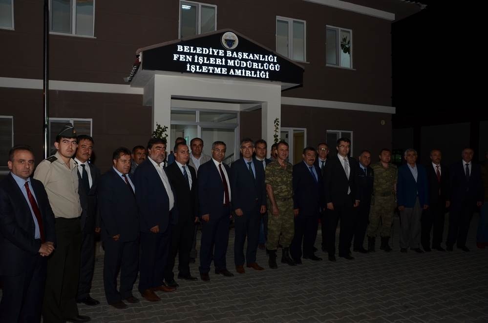 Vali Memiş, Kelkit’te tarımsal tesisleri inceledi 14