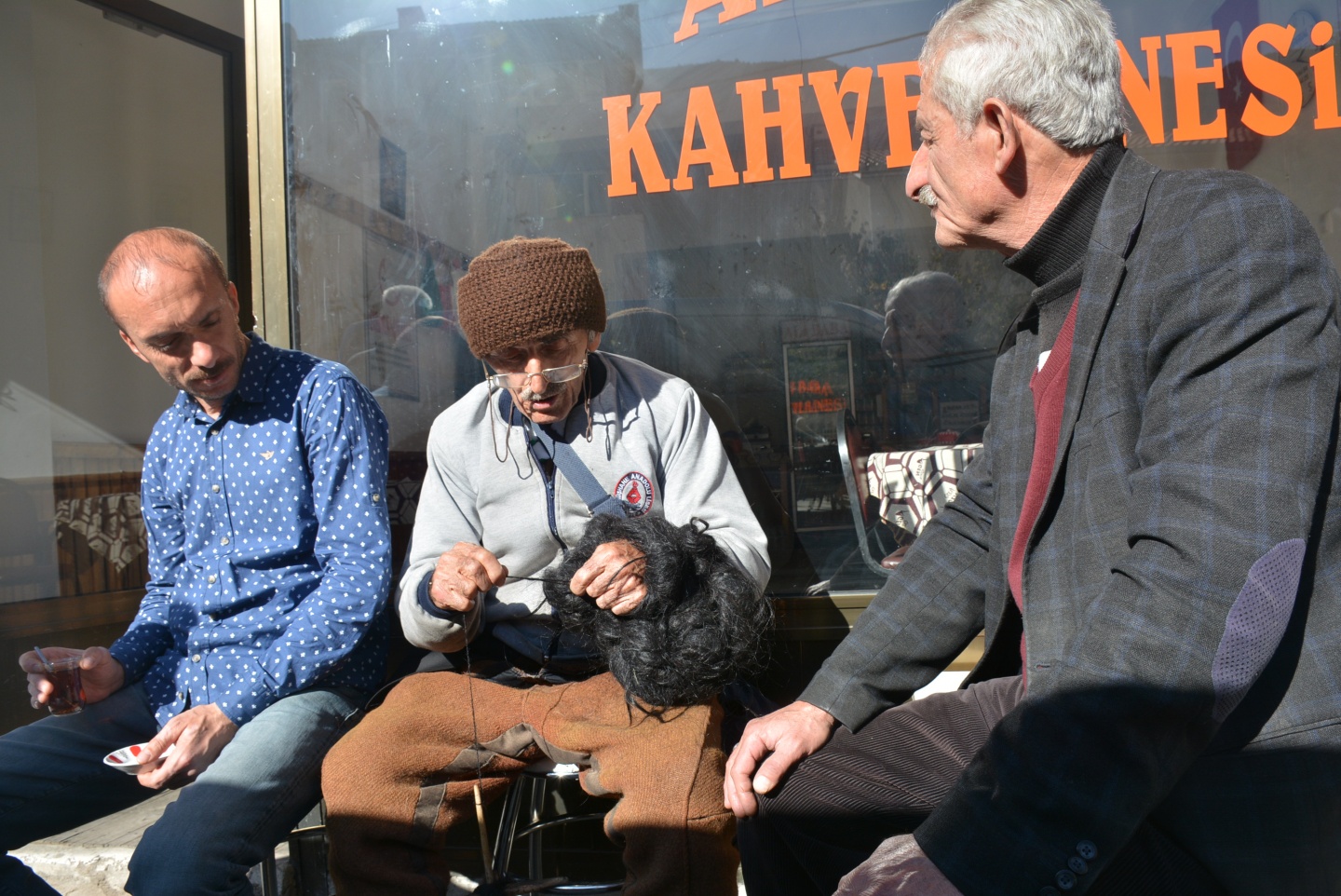 72 yıldır kıl çorabı örüyor 1