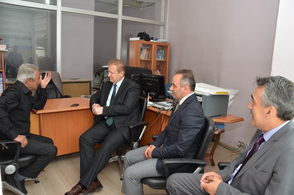 Vali Yavuz veda ziyaretlerine başladı 5