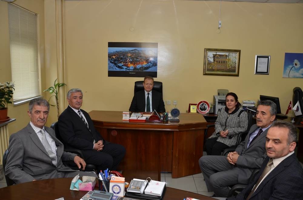 Vali Yavuz veda ziyaretlerine başladı 8