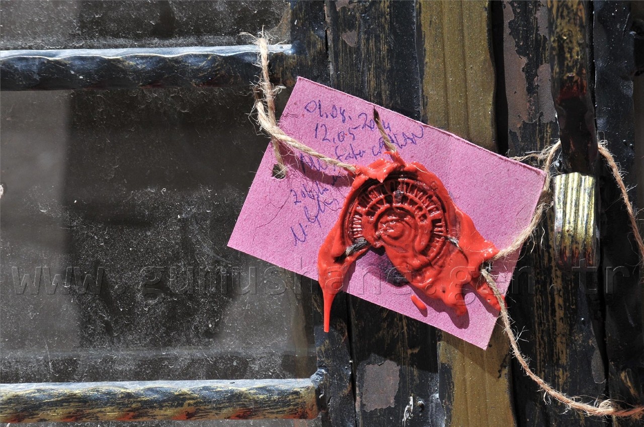 Gümüşhane'de İki Yurda Mühür Vuruldu 1