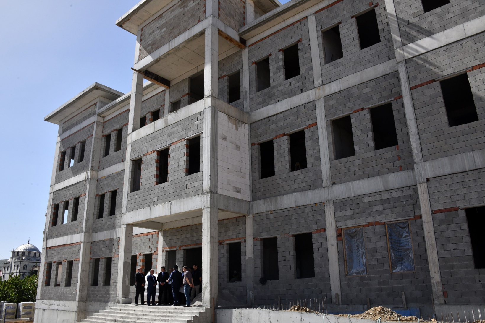 Vali Tanrısever Köse ilçesinde incelemelerde bulundu 48