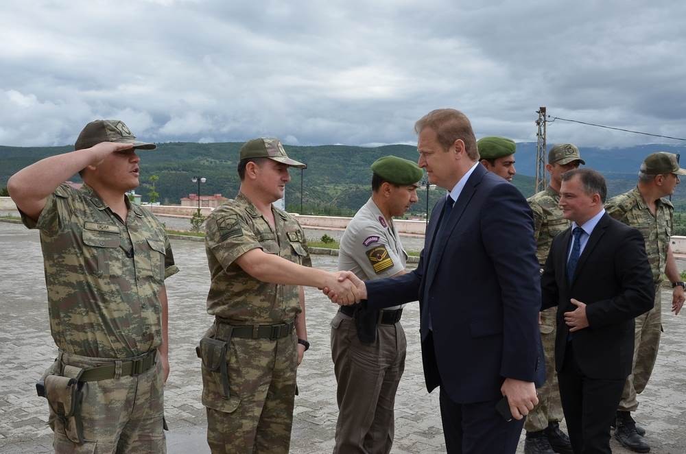 Vali Yavuz’un veda ziyaretleri devam ediyor 9