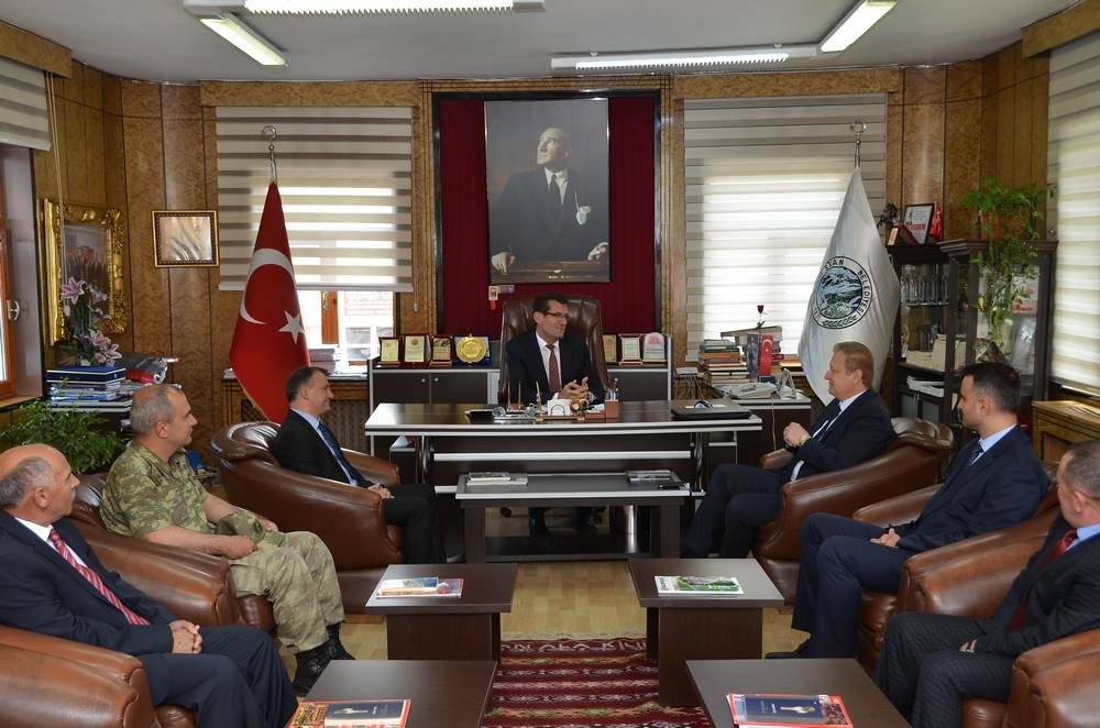 Vali Yavuz’un veda ziyaretleri devam ediyor 14