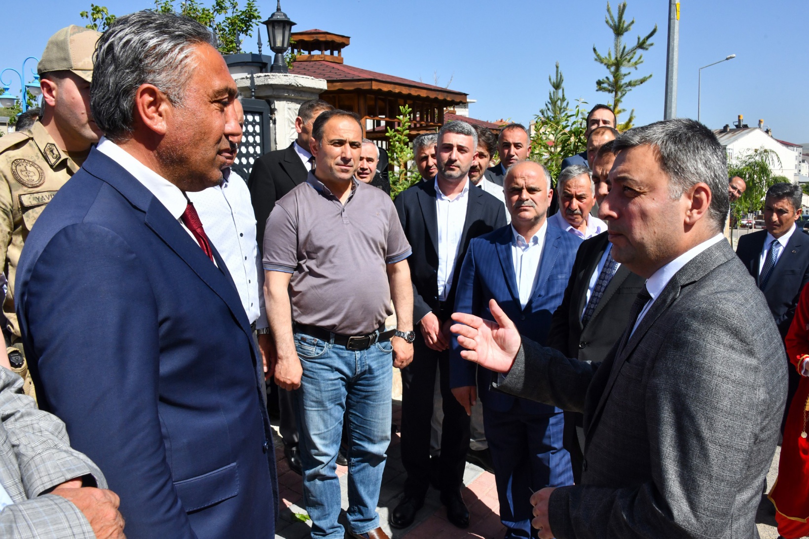 Vali Tanrısever Köse ilçesinde incelemelerde bulundu 23