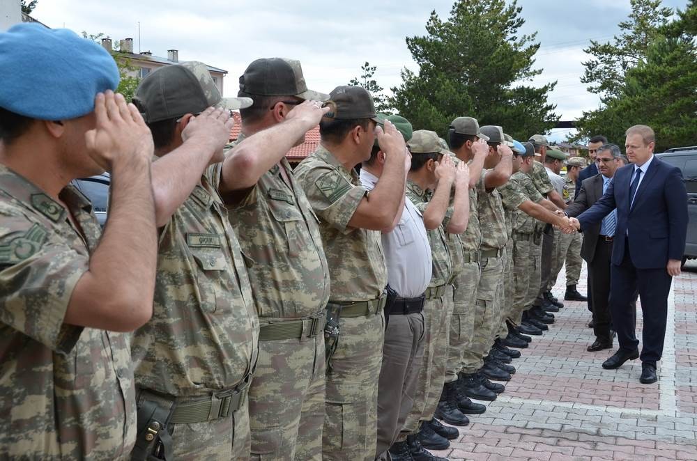 Vali Yavuz’un veda ziyaretleri devam ediyor 23