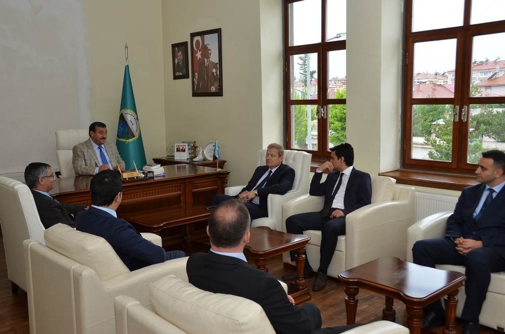 Vali Yavuz’un veda ziyaretleri devam ediyor 38