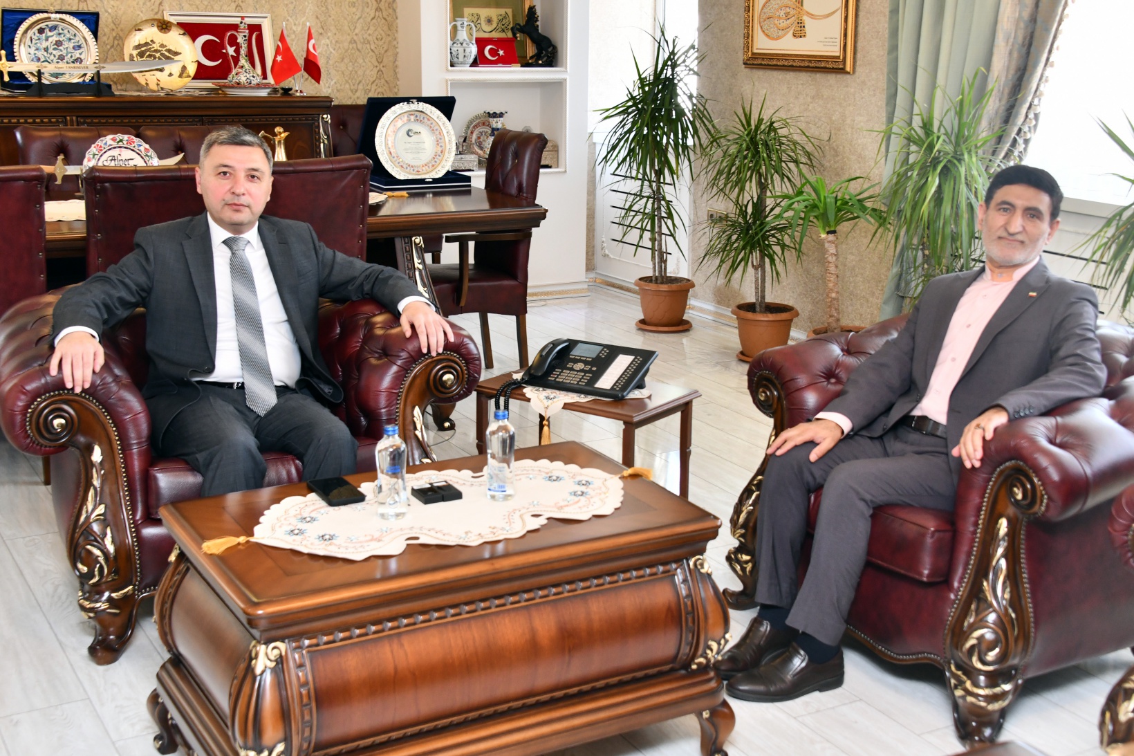 Vali Tanrısever Başkonsolos Mohebbati’yi misafir etti 7